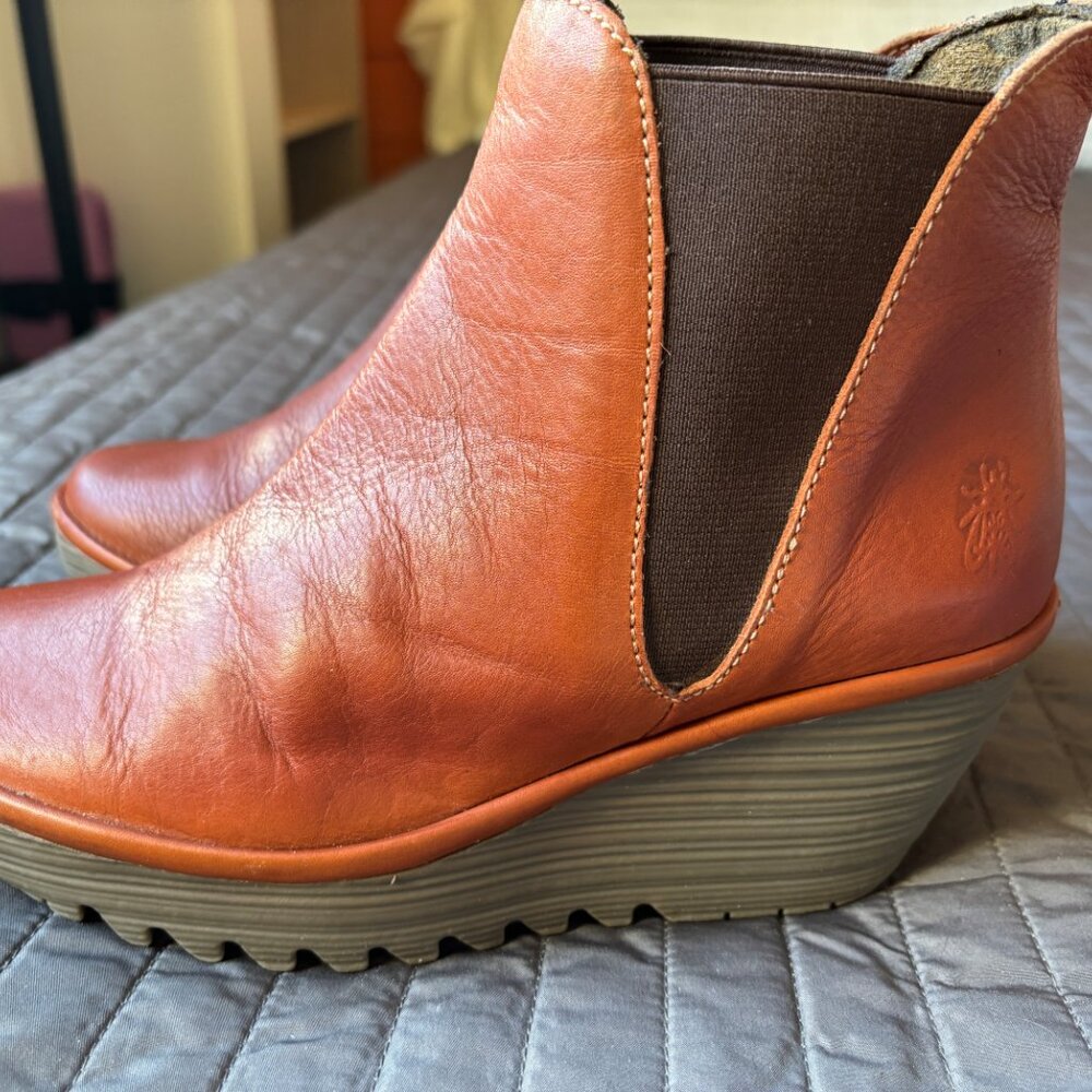 Fly London Ankle Boots Size 8 - Picture 2 of 5